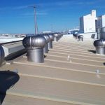 Ventilación de nave del sector aeronáutico con extractores eólicos de acero inoxidable