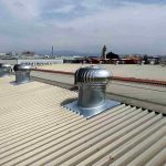 Extractores eólicos de aluminio instalados en nave en Málaga 3 Extractores eólicos - Eccoextractores - instalacion extractores eolicos malaga 3